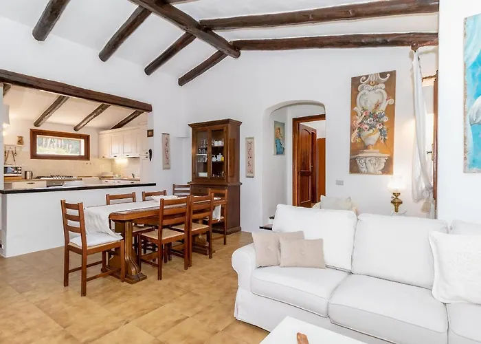Villa Vista Mare Santa Teresa